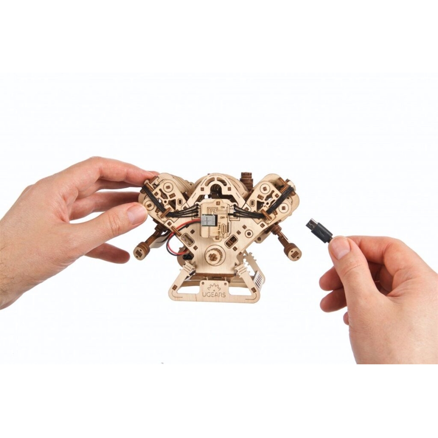 Ugears - 3D puidust mehaaniline pusle V8-mootor