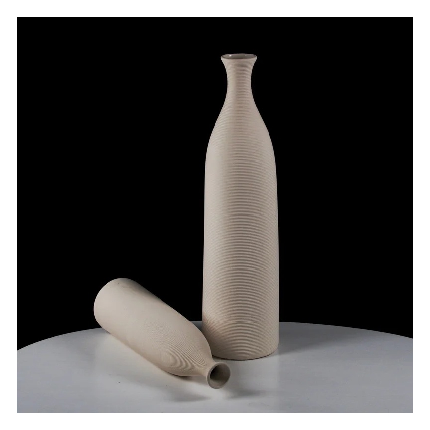 Valge keraamiline vaas, 46 cm