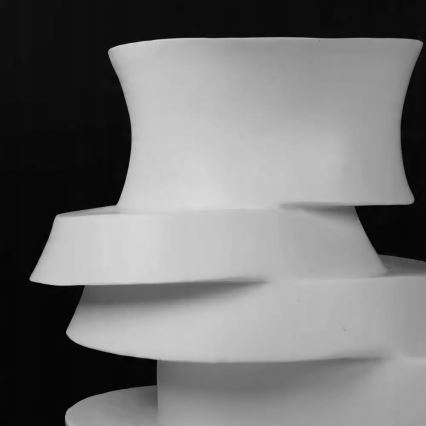 Valge resiinist vaas 38x33x36 cm