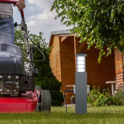 Välivalgusti pistikupesadega SCHUKO 1xE27/13W/230V IP44