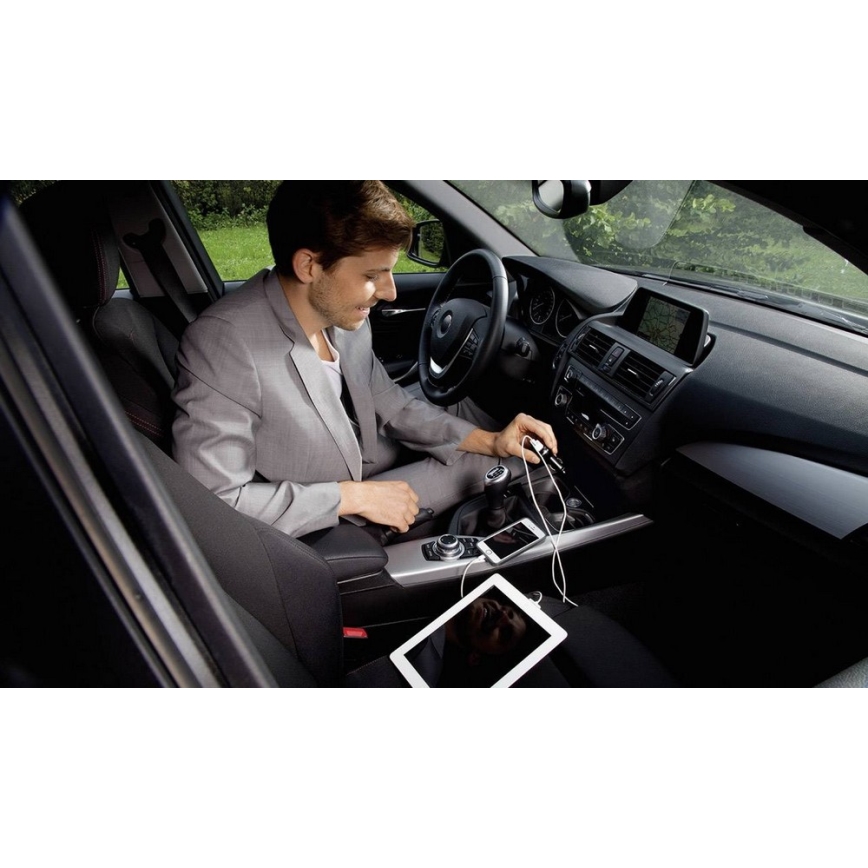 VARTA 57931 - USB adapter autosse 12V