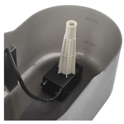 Veejaotur lemmikloomadele 2,6 l/5V hall