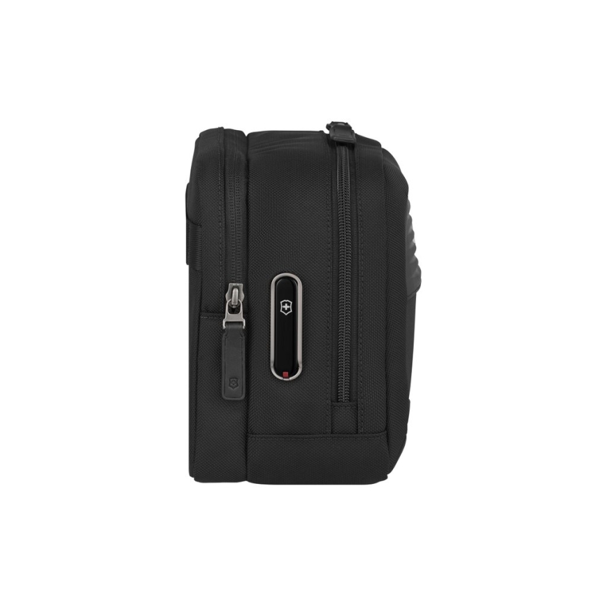 Victorinox - Mythic kosmeetikakott 7 l must