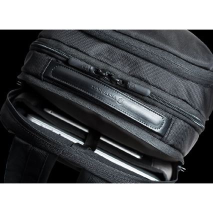 Victorinox - Sülearvuti seljakott Altmont Professional Deluxe 24 l must