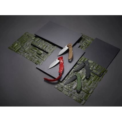 Victorinox - Taskunuga EVOKE 13 cm punane