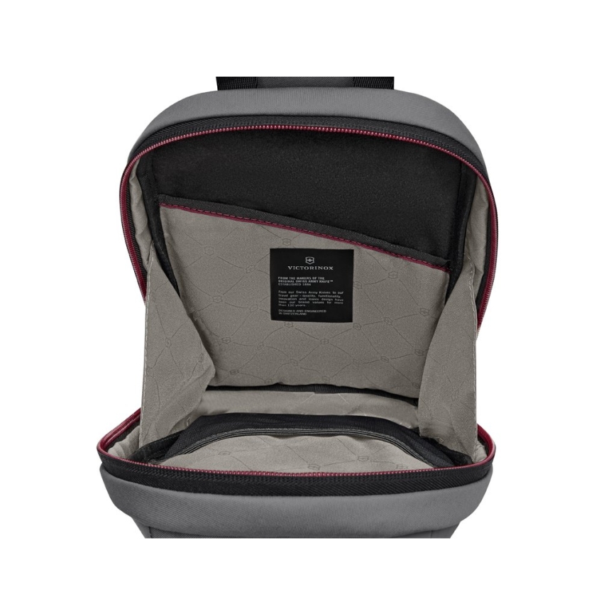 Victorinox - Travel Essentials õlakott 5 l, hall