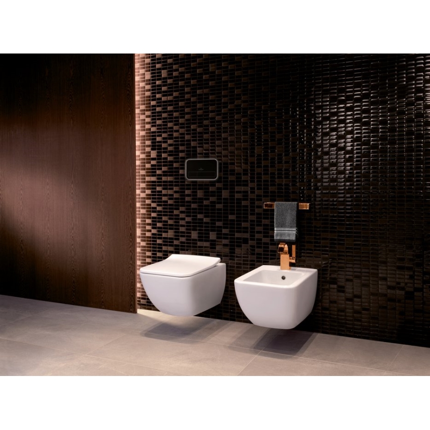 Villeroy & Boch 4611RSR1 - Seinale paigaldatav WC SoftClose-istmekaanega VENTICELLO, keraamika/valge