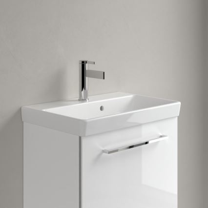 Villeroy & Boch 4A005501 - Seinale paigaldatav valamu AVENTO 55x37 cm keraamika/valge