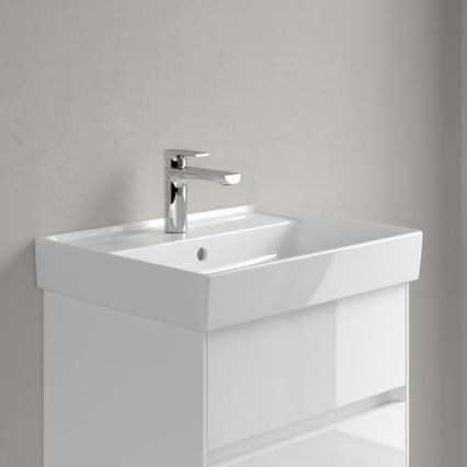 Villeroy & Boch 4A335501 - Seinale paigaldatav valamu COLLARO 55x44 cm keraamiline/valge