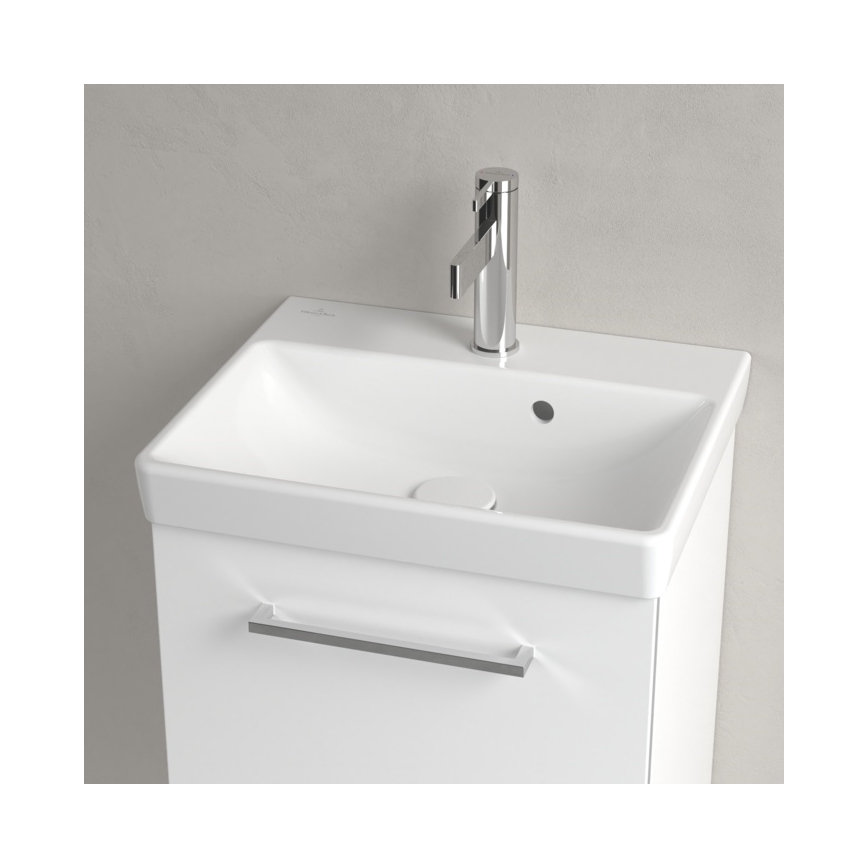 Villeroy & Boch 73584501 - Seinale paigaldatav valamu AVENTO 45x37 cm keraamika/valge