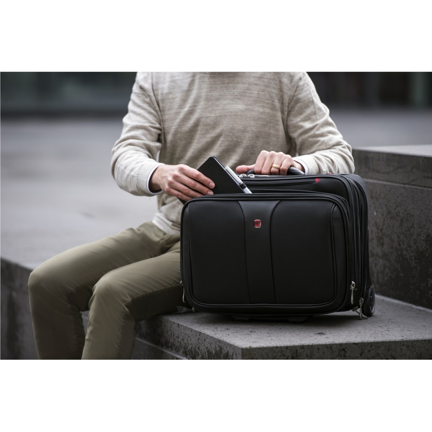 Wenger - Reisikohver ratastel 25 l 17" + sülearvuti kott 15,6" Patriot must