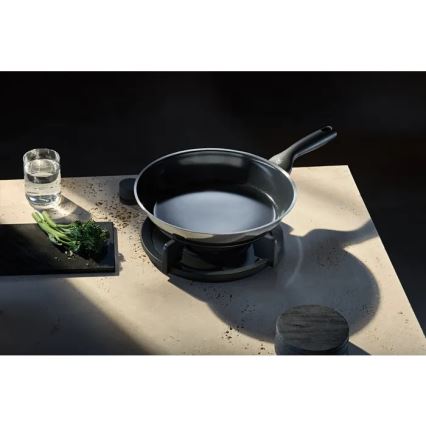 WMF - CERADUR PROFI pann, läbimõõt 28 cm